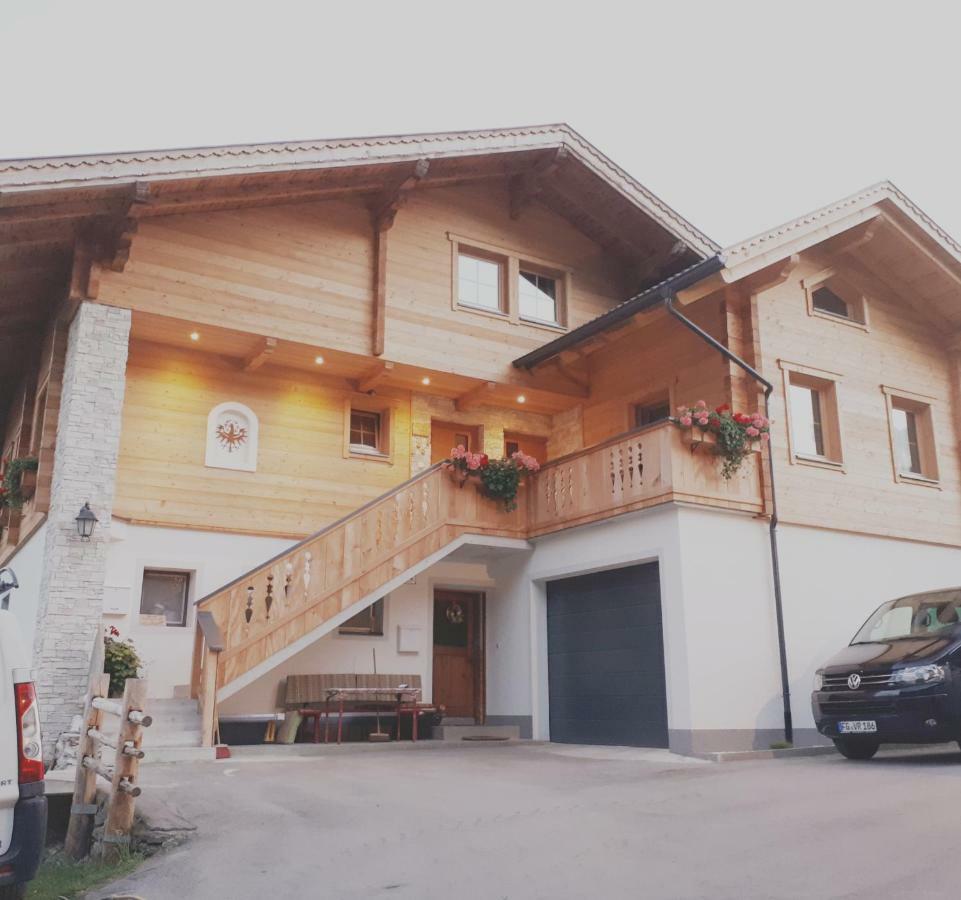 Gaestehaus Bergwald - Poetscherjahringerhof Apartment Virgen